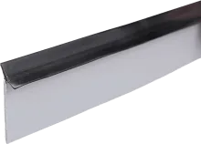 Уплотнитель-плинтус универсальный гибкий 24*8,9*4200 Thermoplast-9007 Черный *****